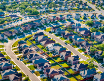 img-houses@2x